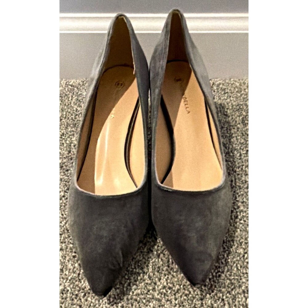 New Bella Women's Gray Velvet Pointed Toe Slip On Stiletto Pump Heels Size 9 NIB